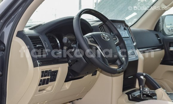 Hividy Toyota Land Cruiser Hafa Car in Import - Dubai in Diana Hividy Toyota Land Cruiser Hafa Car in Import - Dubai in Diana