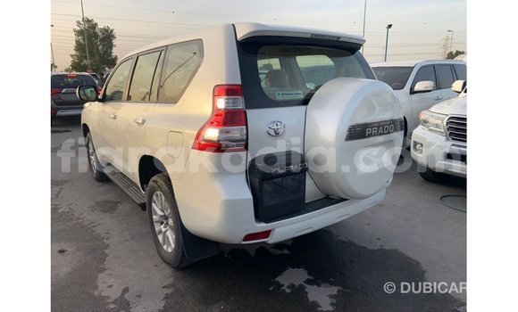 Hividy Toyota Prado fotsy Car in Import - Dubai in Diana Hividy Toyota Prado fotsy Car in Import - Dubai in Diana