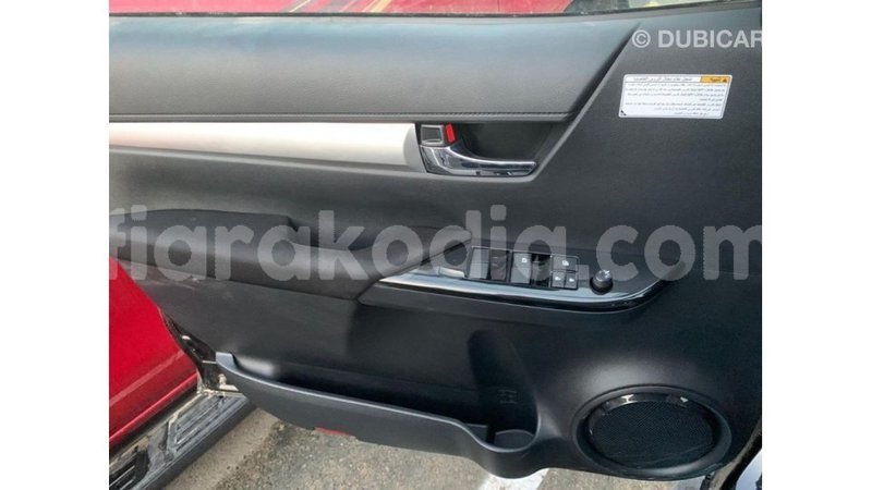 Big with watermark toyota hilux diana import dubai 4912