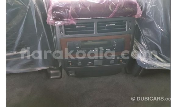 Acheter Import Voiture Toyota Land Cruiser Noir à Import - Dubai, Diana Acheter Import Voiture Toyota Land Cruiser Noir à Import - Dubai, Diana