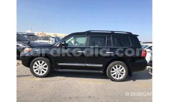 Acheter Import Voiture Toyota Land Cruiser Noir à Import - Dubai, Diana Acheter Import Voiture Toyota Land Cruiser Noir à Import - Dubai, Diana