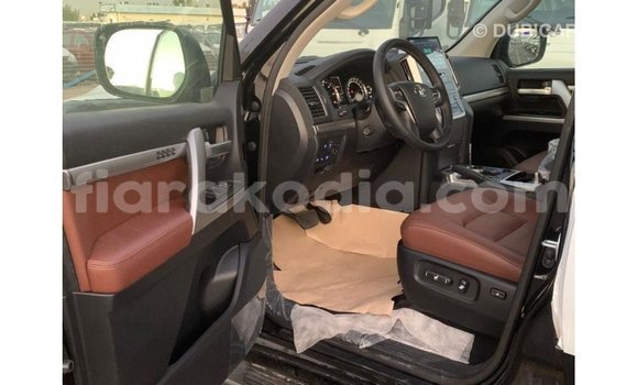 Buy Import Toyota Land Cruiser Black Car in Import - Dubai in Diana Buy Import Toyota Land Cruiser Black Car in Import - Dubai in Diana