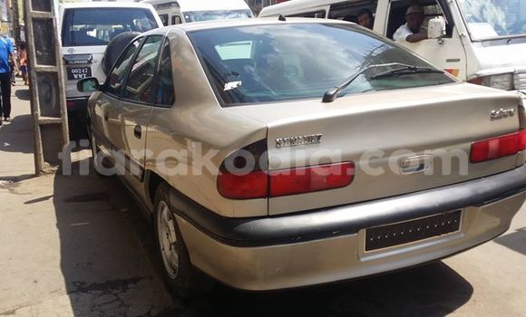 Acheter Occasion Voiture Renault Safrane Autre à Antananarivo au Analamanga Acheter Occasion Voiture Renault Safrane Autre à Antananarivo au Analamanga