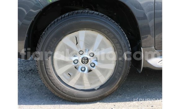 Hividy Toyota Land Cruiser Black Car in Import - Dubai in Diana Hividy Toyota Land Cruiser Black Car in Import - Dubai in Diana