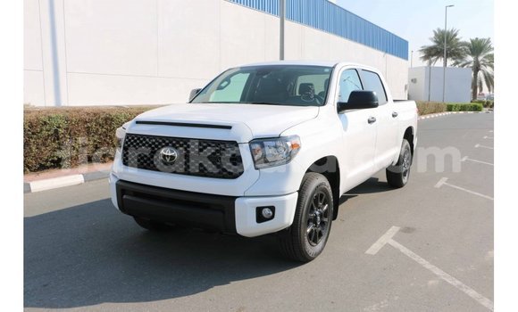 Buy Import Toyota Tundra White Car in Import - Dubai in Diana Buy Import Toyota Tundra White Car in Import - Dubai in Diana