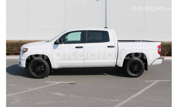 Buy Import Toyota Tundra White Car in Import - Dubai in Diana Buy Import Toyota Tundra White Car in Import - Dubai in Diana