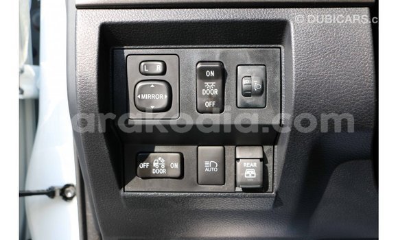 Buy Import Toyota Tundra White Car in Import - Dubai in Diana Buy Import Toyota Tundra White Car in Import - Dubai in Diana