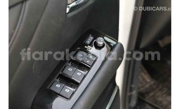 Hividy Toyota Alphard fotsy Car in Import - Dubai in Diana Hividy Toyota Alphard fotsy Car in Import - Dubai in Diana