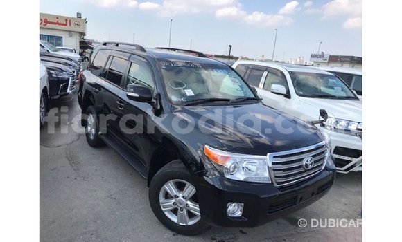 Acheter Import Voiture Toyota Land Cruiser Noir à Import - Dubai, Diana Acheter Import Voiture Toyota Land Cruiser Noir à Import - Dubai, Diana