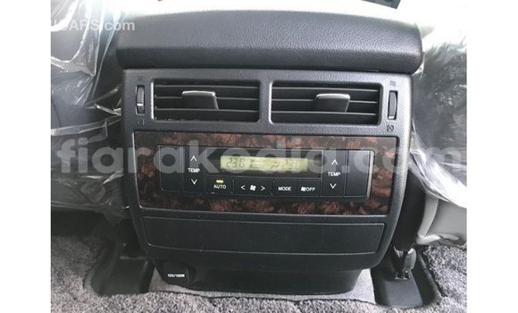 Acheter Import Voiture Toyota Land Cruiser Noir à Import - Dubai, Diana Acheter Import Voiture Toyota Land Cruiser Noir à Import - Dubai, Diana