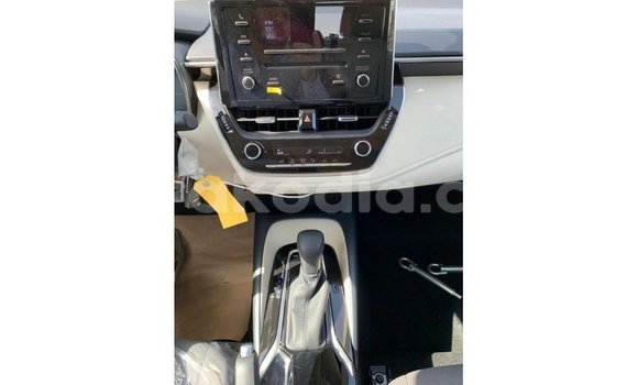 Acheter Import Voiture Toyota Corolla Blanc à Import - Dubai, Diana Acheter Import Voiture Toyota Corolla Blanc à Import - Dubai, Diana