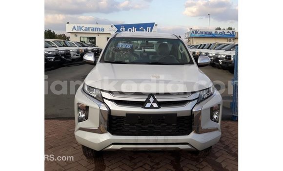 Hividy Mitsubishi L200 fotsy Car in Import - Dubai in Diana Hividy Mitsubishi L200 fotsy Car in Import - Dubai in Diana