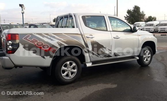 Hividy Mitsubishi L200 fotsy Car in Import - Dubai in Diana Hividy Mitsubishi L200 fotsy Car in Import - Dubai in Diana