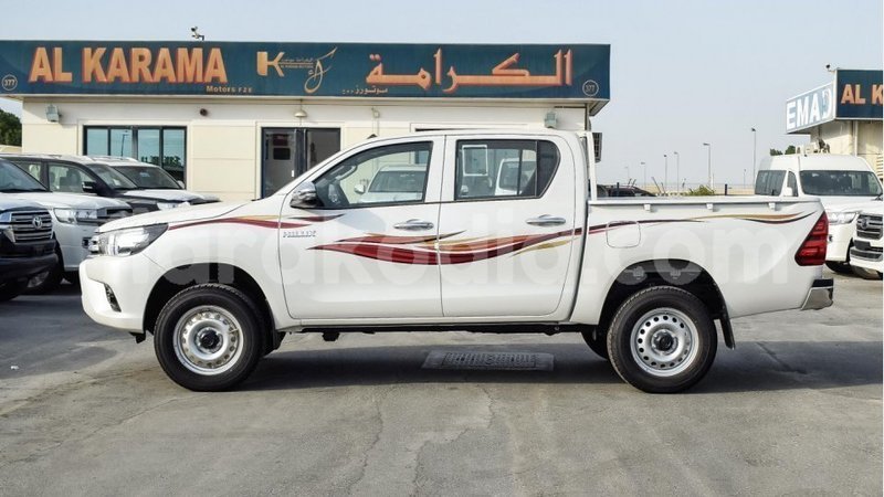 Big with watermark toyota hilux diana import dubai 4989