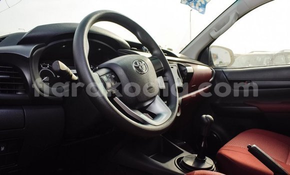 Buy Import Toyota Hilux White Car in Import - Dubai in Diana Buy Import Toyota Hilux White Car in Import - Dubai in Diana