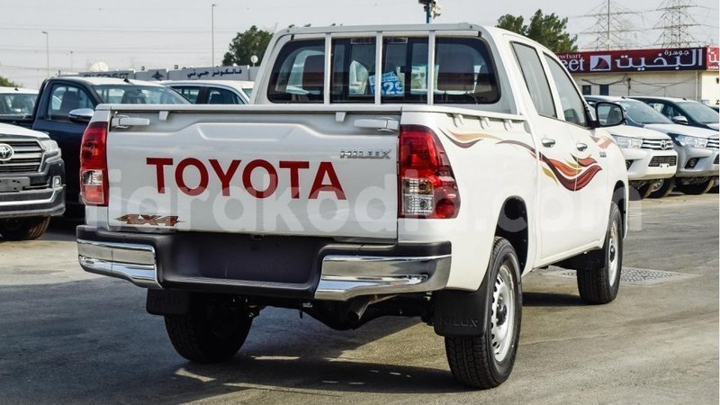 Big with watermark toyota hilux diana import dubai 4989