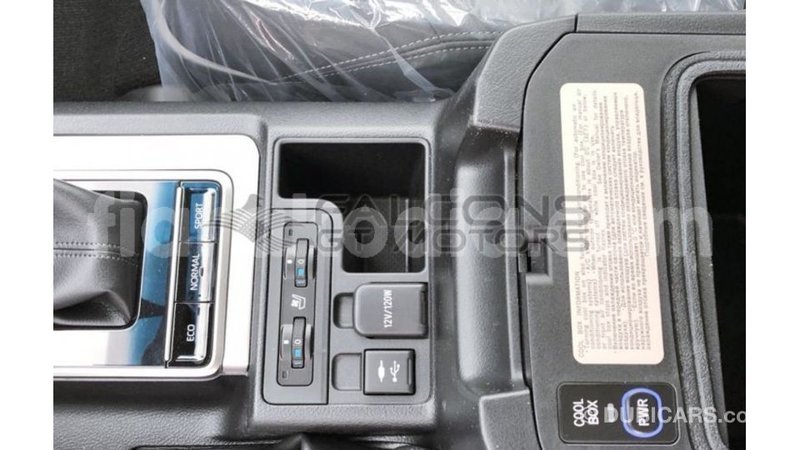 Big with watermark toyota prado diana import dubai 4993