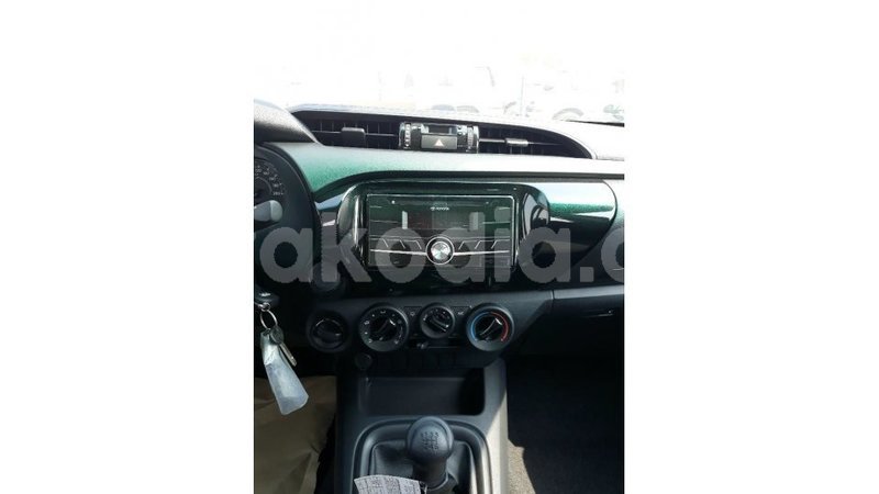 Big with watermark toyota hilux diana import dubai 4994