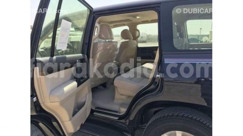 Big with watermark toyota land cruiser diana import dubai 4995