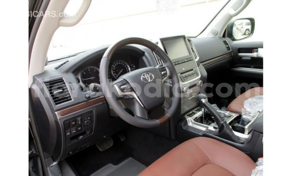 Buy Import Toyota Land Cruiser Black Car in Import - Dubai in Diana Buy Import Toyota Land Cruiser Black Car in Import - Dubai in Diana
