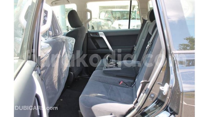 Big with watermark toyota prado diana import dubai 5005