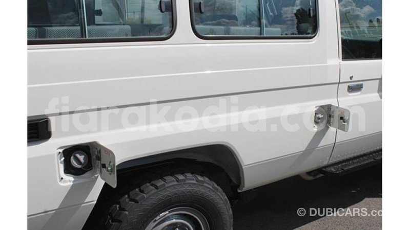 Big with watermark toyota land cruiser diana import dubai 5008