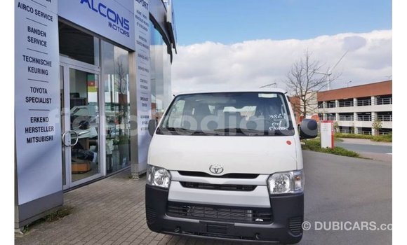 Buy Import Toyota Hiace White Car in Import - Dubai in Diana Buy Import Toyota Hiace White Car in Import - Dubai in Diana