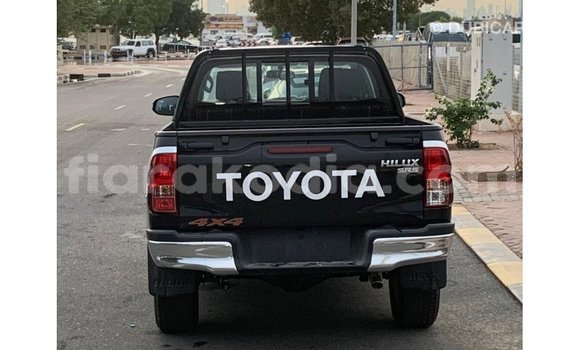 Buy Import Toyota Hilux Black Car in Import - Dubai in Diana Buy Import Toyota Hilux Black Car in Import - Dubai in Diana