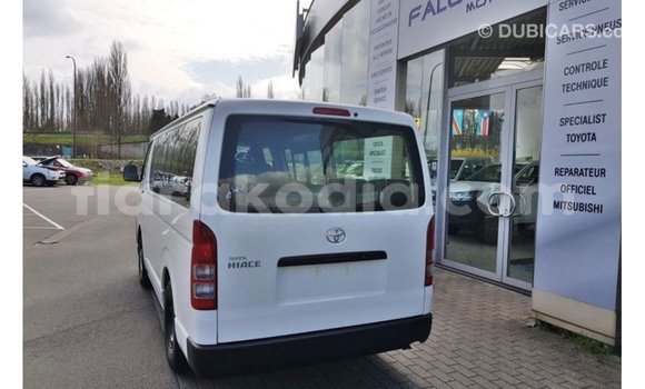 Buy Import Toyota Hiace White Car in Import - Dubai in Diana Buy Import Toyota Hiace White Car in Import - Dubai in Diana