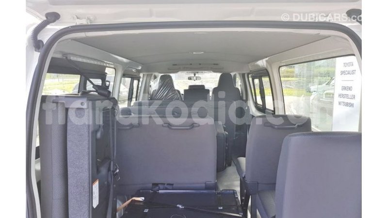 Big with watermark toyota hiace diana import dubai 5029