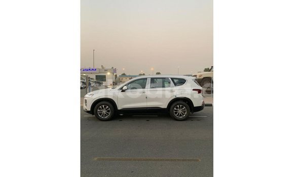 Buy Import Hyundai Santa Fe White Car in Import - Dubai in Diana Buy Import Hyundai Santa Fe White Car in Import - Dubai in Diana