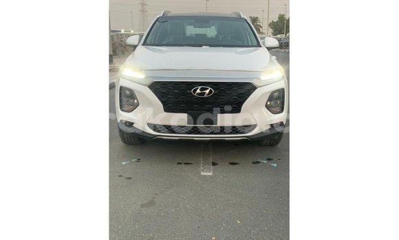 Buy Import Hyundai Santa Fe White Car in Import - Dubai in Diana Buy Import Hyundai Santa Fe White Car in Import - Dubai in Diana