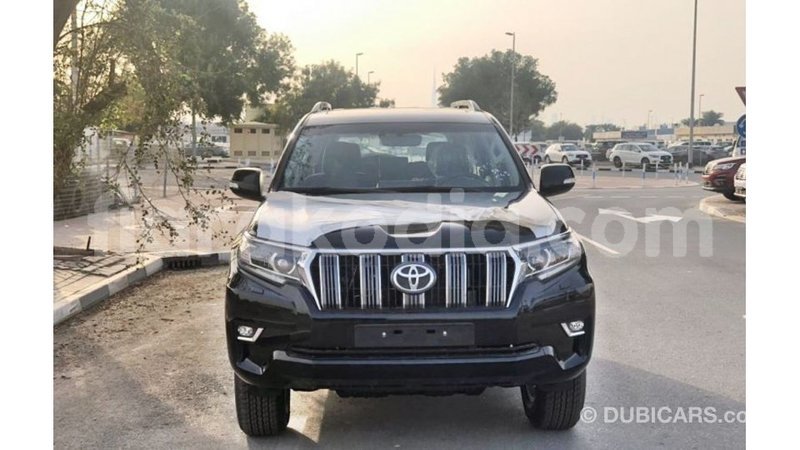 Big with watermark toyota prado diana import dubai 5039