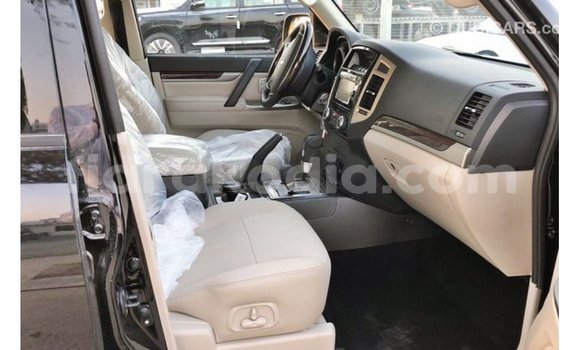 Buy Import Mitsubishi Pajero Black Car in Import - Dubai in Diana Buy Import Mitsubishi Pajero Black Car in Import - Dubai in Diana