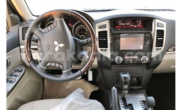 Buy Import Mitsubishi Pajero Black Car in Import - Dubai in Diana Buy Import Mitsubishi Pajero Black Car in Import - Dubai in Diana