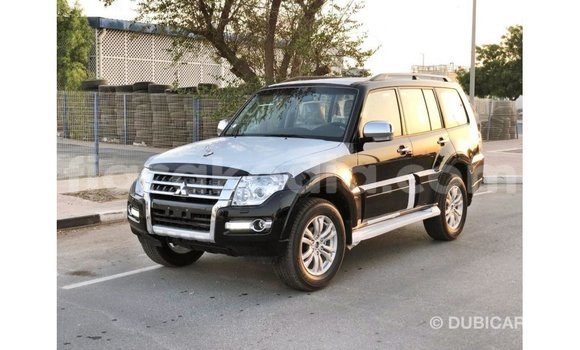 Acheter Import Voiture Mitsubishi Pajero Noir à Import - Dubai, Diana Acheter Import Voiture Mitsubishi Pajero Noir à Import - Dubai, Diana