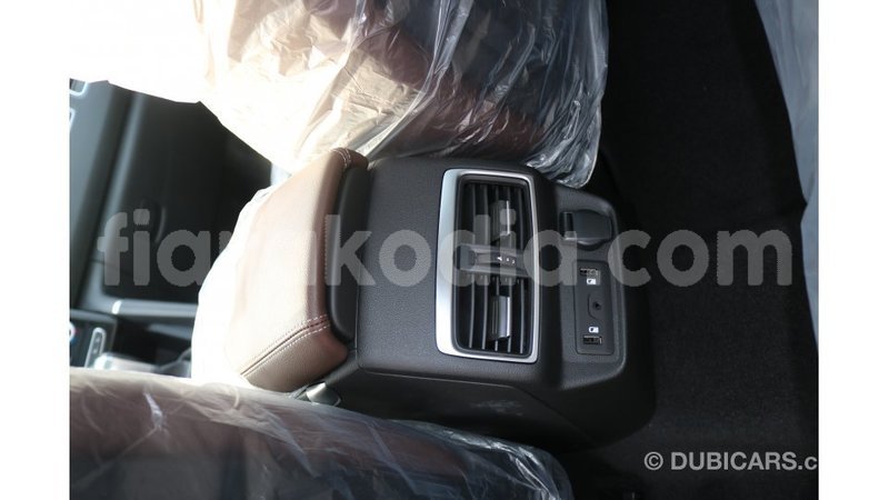 Big with watermark renault 4 diana import dubai 5055