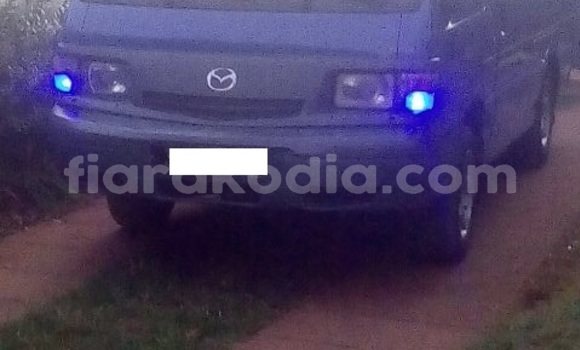Acheter Occasion Voiture Mazda Eclipse Bleu à Antananarivo au Analamanga Acheter Occasion Voiture Mazda Eclipse Bleu à Antananarivo au Analamanga