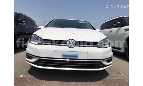 Acheter Import Voiture Volkswagen Golf Blanc à Import - Dubai, Diana Acheter Import Voiture Volkswagen Golf Blanc à Import - Dubai, Diana
