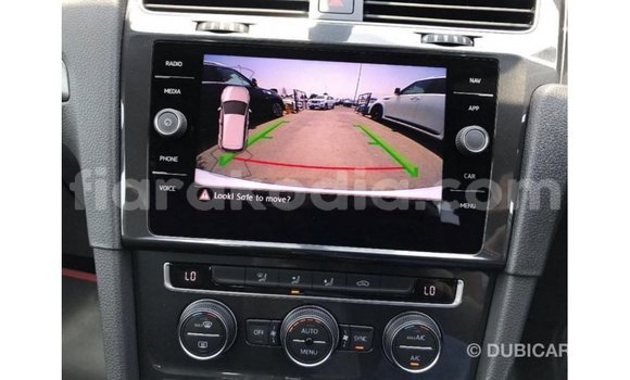 Acheter Import Voiture Volkswagen Golf Blanc à Import - Dubai, Diana Acheter Import Voiture Volkswagen Golf Blanc à Import - Dubai, Diana