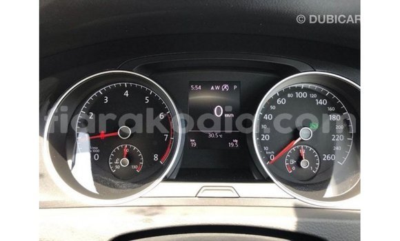 Acheter Import Voiture Volkswagen Golf Blanc à Import - Dubai, Diana Acheter Import Voiture Volkswagen Golf Blanc à Import - Dubai, Diana