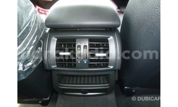 Acheter Import Voiture BMW X3 Rouge à Import - Dubai, Diana Acheter Import Voiture BMW X3 Rouge à Import - Dubai, Diana