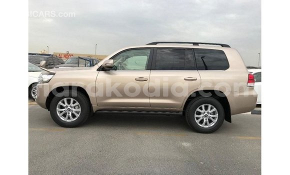 Acheter Import Voiture Toyota Land Cruiser Autre à Import - Dubai, Diana Acheter Import Voiture Toyota Land Cruiser Autre à Import - Dubai, Diana
