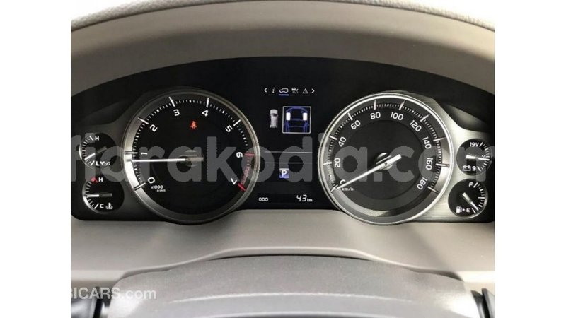 Big with watermark toyota land cruiser diana import dubai 5071