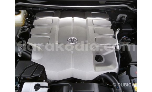 Acheter Import Voiture Toyota Land Cruiser Noir à Import - Dubai, Diana Acheter Import Voiture Toyota Land Cruiser Noir à Import - Dubai, Diana