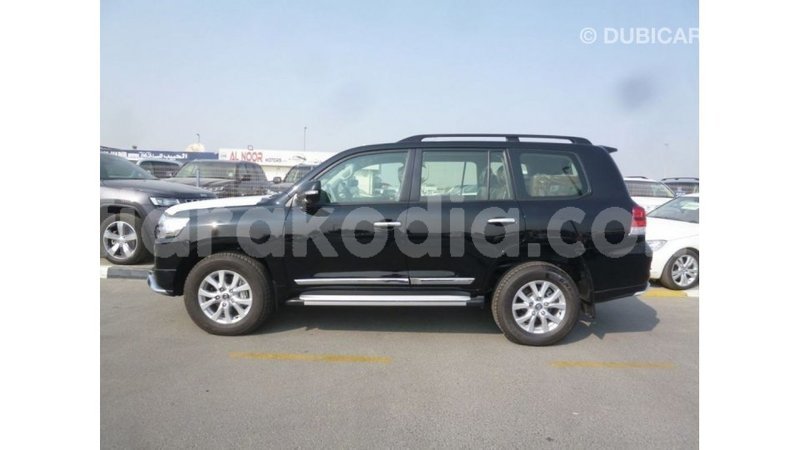 Big with watermark toyota land cruiser diana import dubai 5087