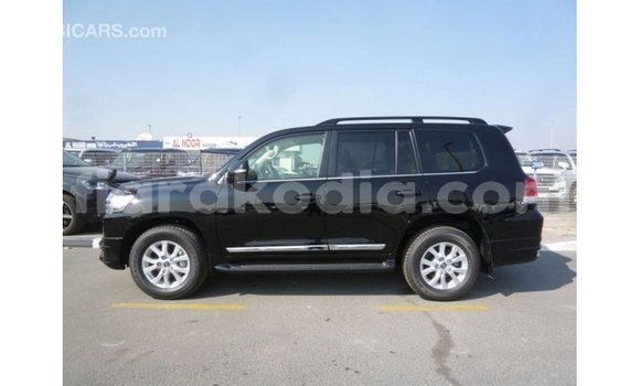 Acheter Import Voiture Toyota Land Cruiser Noir à Import - Dubai, Diana Acheter Import Voiture Toyota Land Cruiser Noir à Import - Dubai, Diana