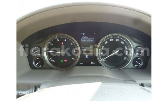 Acheter Import Voiture Toyota Land Cruiser Noir à Import - Dubai, Diana Acheter Import Voiture Toyota Land Cruiser Noir à Import - Dubai, Diana