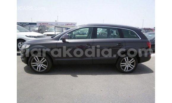 Acheter Import Voiture Audi Q7 Noir à Import - Dubai, Diana Acheter Import Voiture Audi Q7 Noir à Import - Dubai, Diana