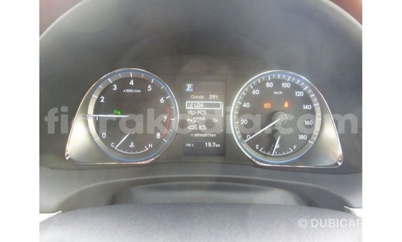 Acheter Import Voiture Toyota Harrier Rouge à Import - Dubai, Diana Acheter Import Voiture Toyota Harrier Rouge à Import - Dubai, Diana